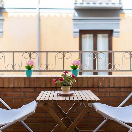 Precioso Apartamento En El Centro De Granada Ngoại thất bức ảnh