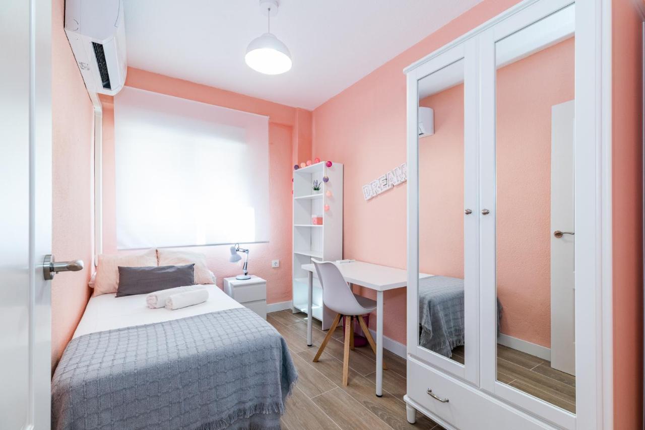 Precioso Apartamento En El Centro De Granada Ngoại thất bức ảnh